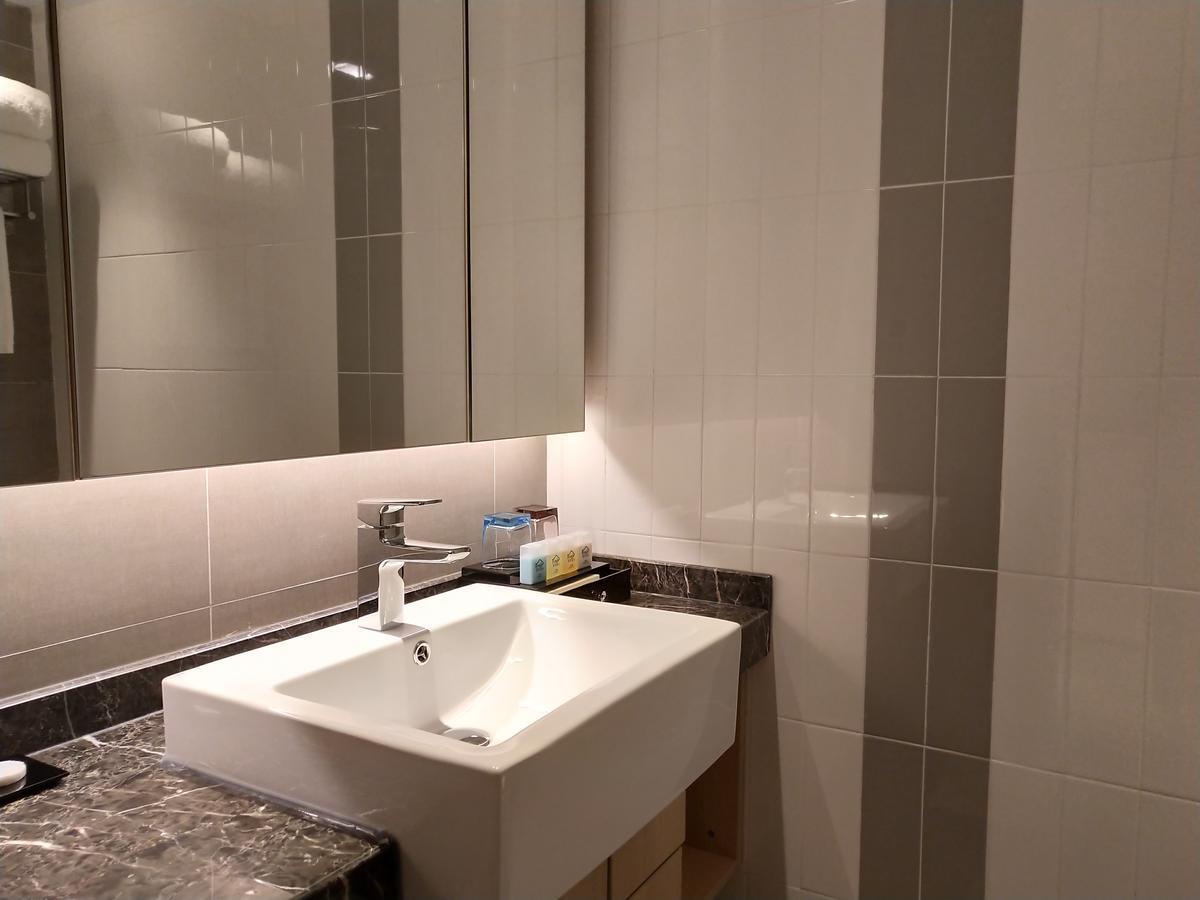 Shanghai Rongju Hotel Lujiazui Hotel Extérieur photo